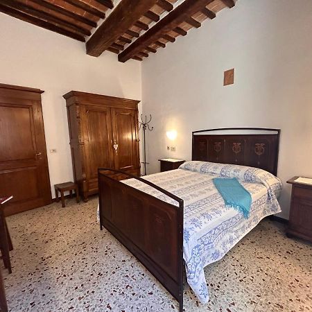 Camere Gozzante Pienza Bagian luar foto