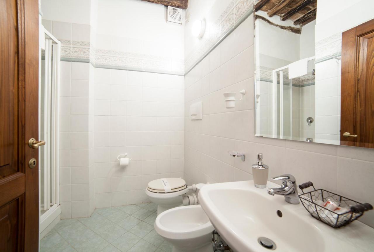 Camere Gozzante Pienza Bagian luar foto