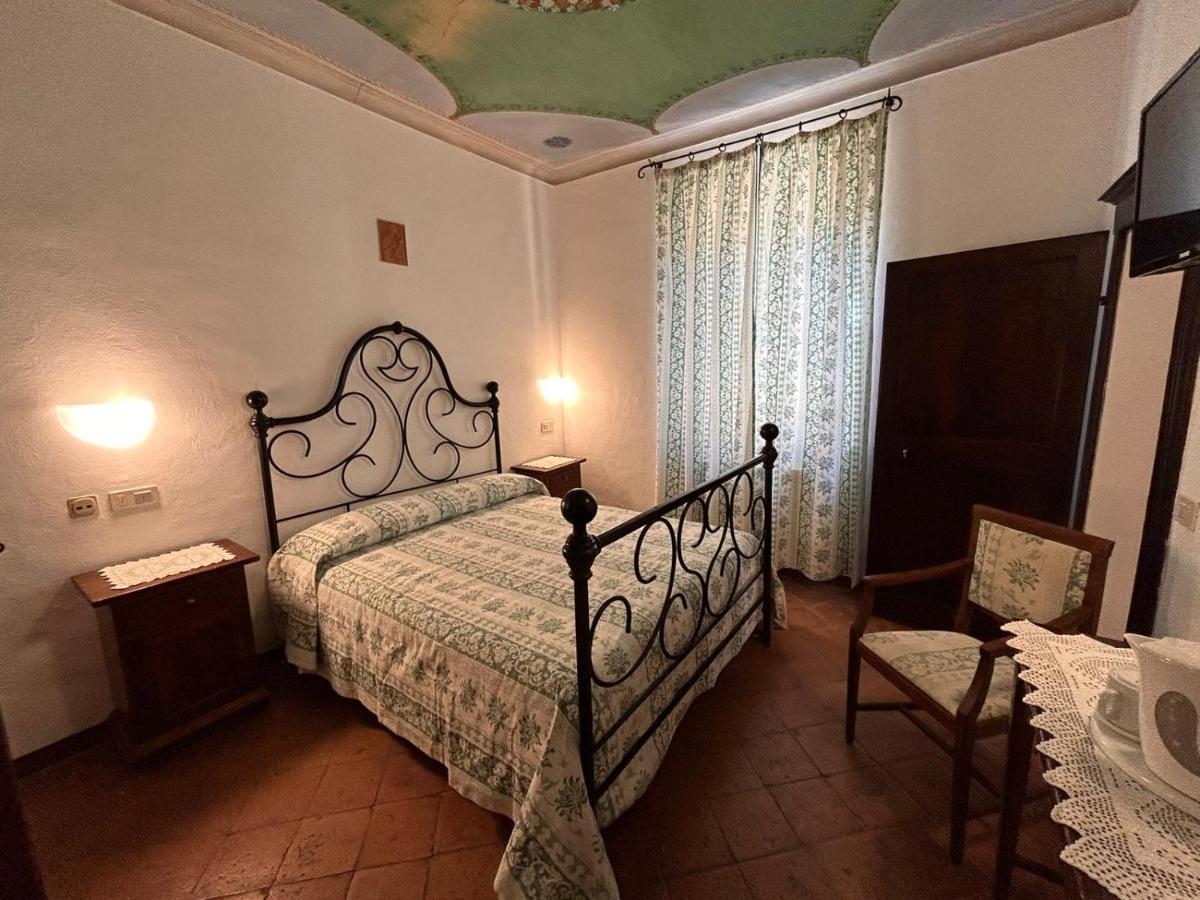 Camere Gozzante Pienza Bagian luar foto