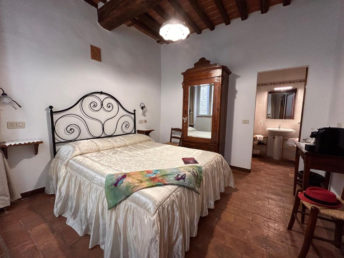 Camere Gozzante Pienza Bagian luar foto