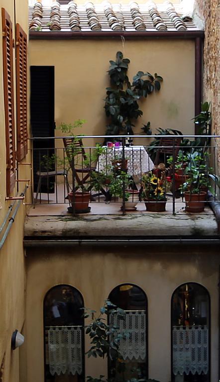 Camere Gozzante Pienza Bagian luar foto