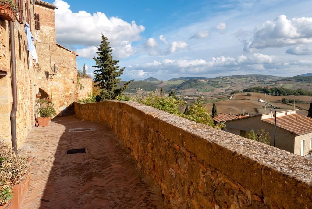 Camere Gozzante Pienza Bagian luar foto