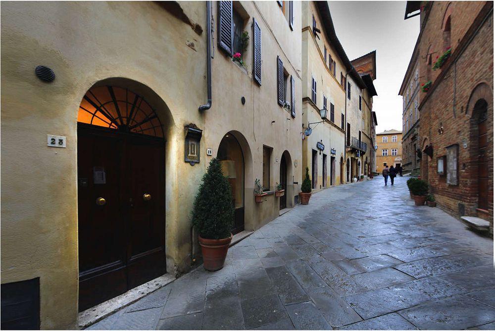 Camere Gozzante Pienza Bagian luar foto